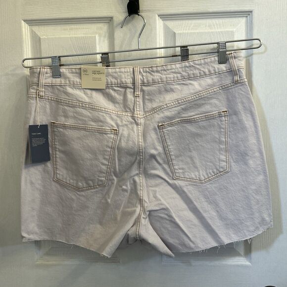 NWT Universal Thread High-Rise Vintage Midi Jean Shorts Cut Off Raw Hem Size 18W - Picture 4 of 16